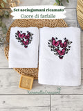Set asciugamani ricamati “Cuore di farfalle” – Pezzo unico